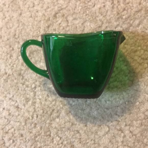 Vintage Fire king by Anchor Hocking creamer - Picture 2 of 7